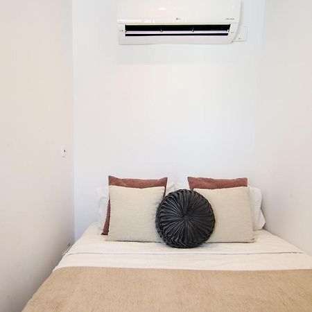 파포스 Phaedrus Living - Seaside Luxury Flat Harbour 110 아파트 외부 사진
