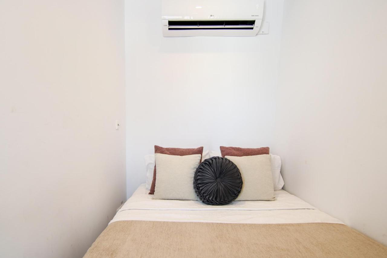 파포스 Phaedrus Living - Seaside Luxury Flat Harbour 110 아파트 외부 사진