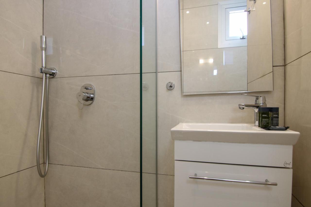 파포스 Phaedrus Living - Seaside Luxury Flat Harbour 110 아파트 외부 사진