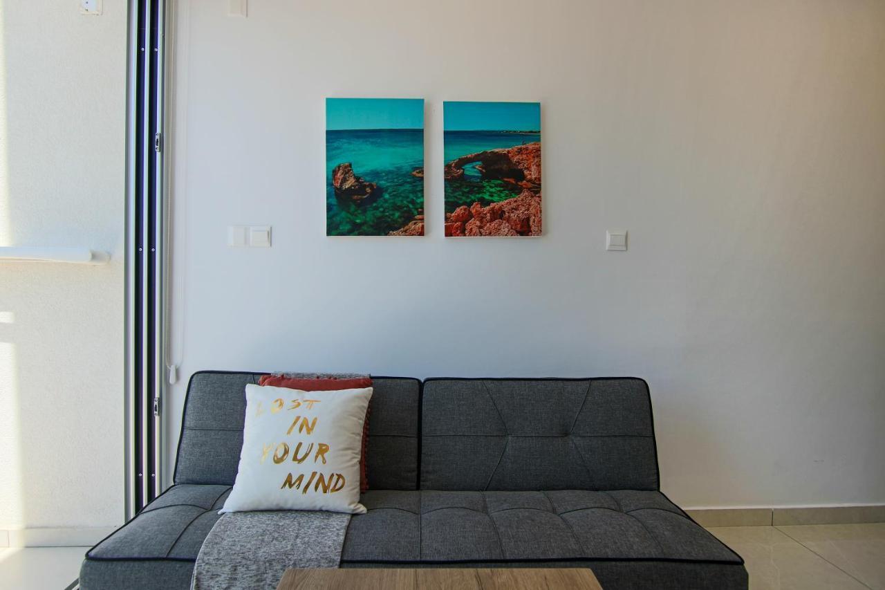파포스 Phaedrus Living - Seaside Luxury Flat Harbour 110 아파트 외부 사진